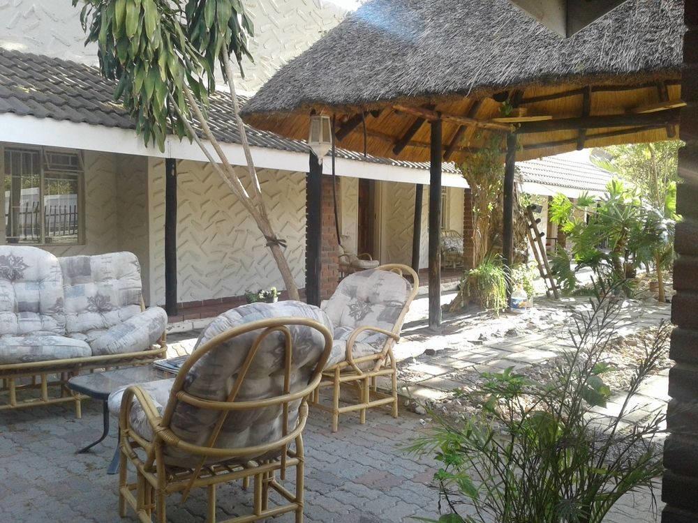 Road View Lodge Francistown Exterior photo